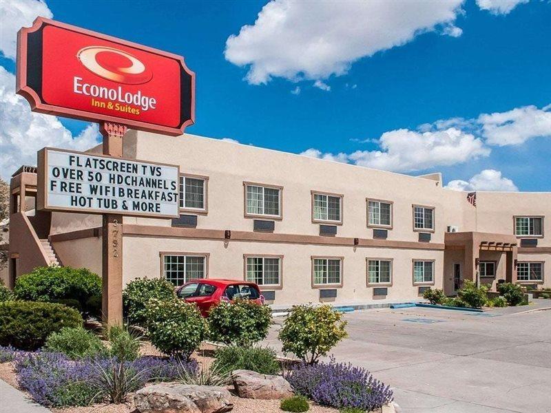 סנטה פה Econo Lodge Inn & Suites מראה חיצוני תמונה